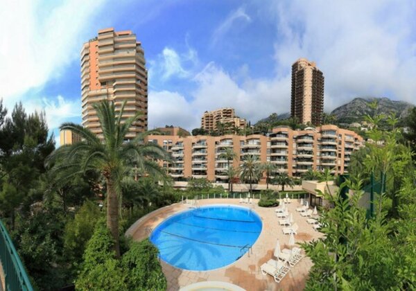 SAINT ROMAN - MONTE CARLO SUN- LARGE OFFICE 139M²