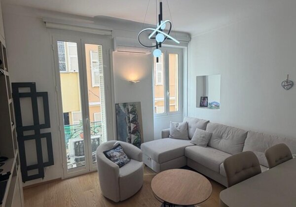 Monaco-Ville : Appartement exclusif de 2 chambres entièrement rénové