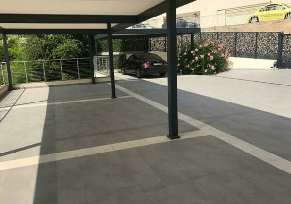ROQUEBRUNE-CAP-MARTIN / 4 PIECES avec 2 parkings / vue mer